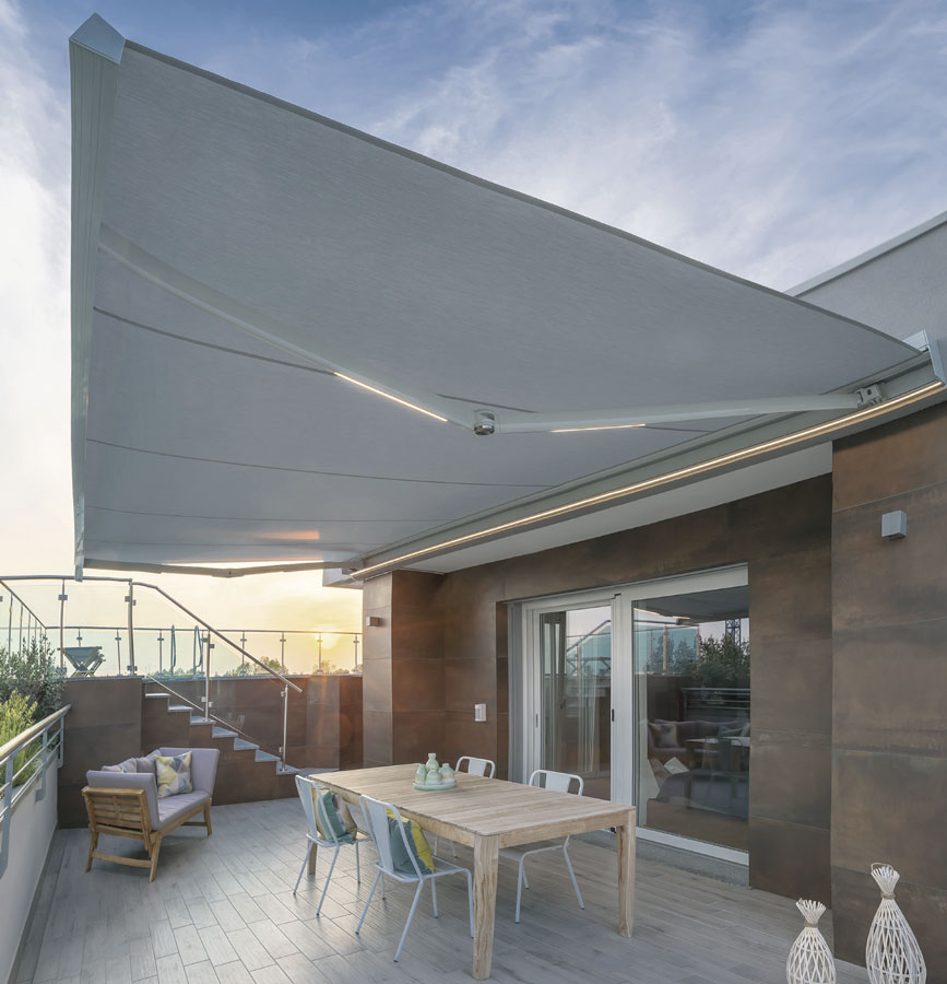 Nuove tende da sole R94 stone